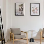 Cozy 2 Bedroom Apartment In Peaceful Neighbourhood
